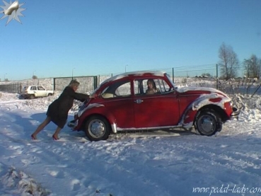 Ein Käfer, 2 Frauen und viel Winter